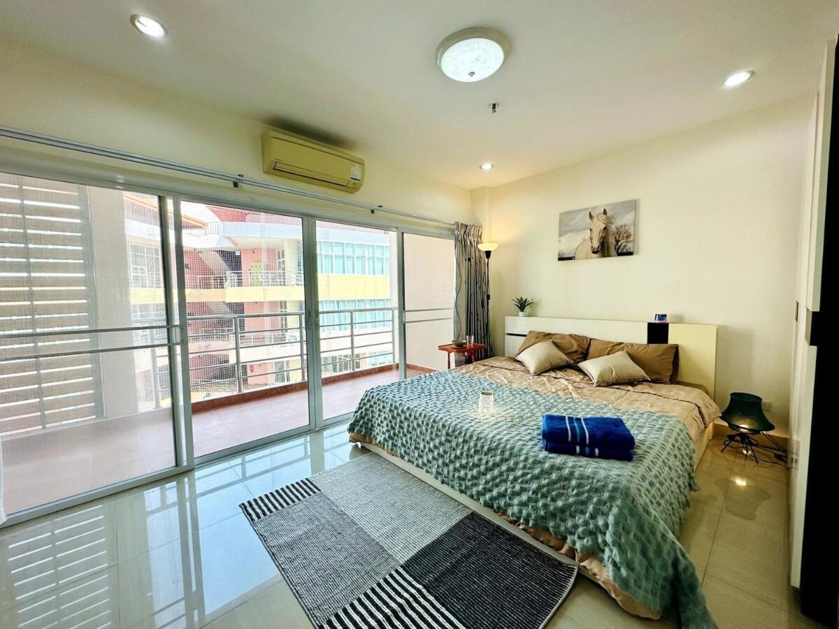 Wisdom Burg Bangsaen, Pool, Gym Aparthotel Ban Rong Khoei Luaran gambar