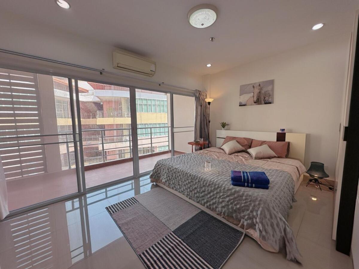 Wisdom Burg Bangsaen, Pool, Gym Aparthotel Ban Rong Khoei Luaran gambar