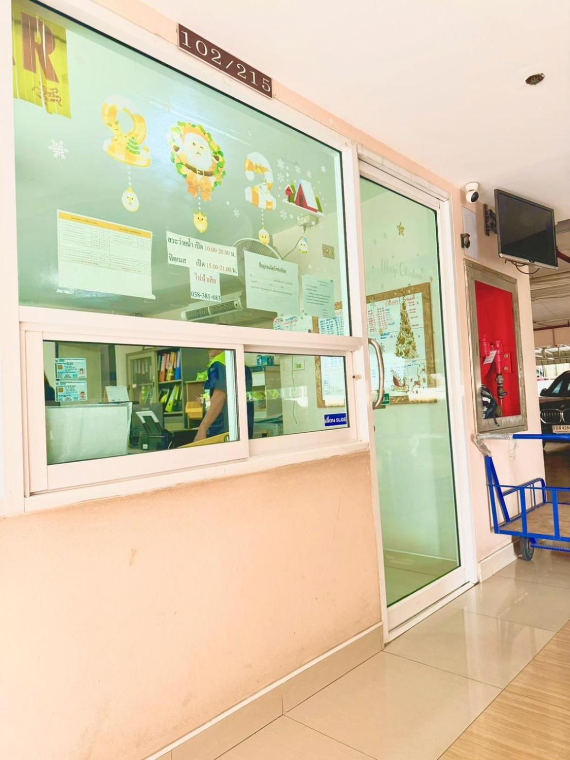 Wisdom Burg Bangsaen, Pool, Gym Aparthotel Ban Rong Khoei Luaran gambar